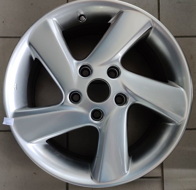 16 5/114.3 7.0J ET55 DIA67.1 MZ01 silver