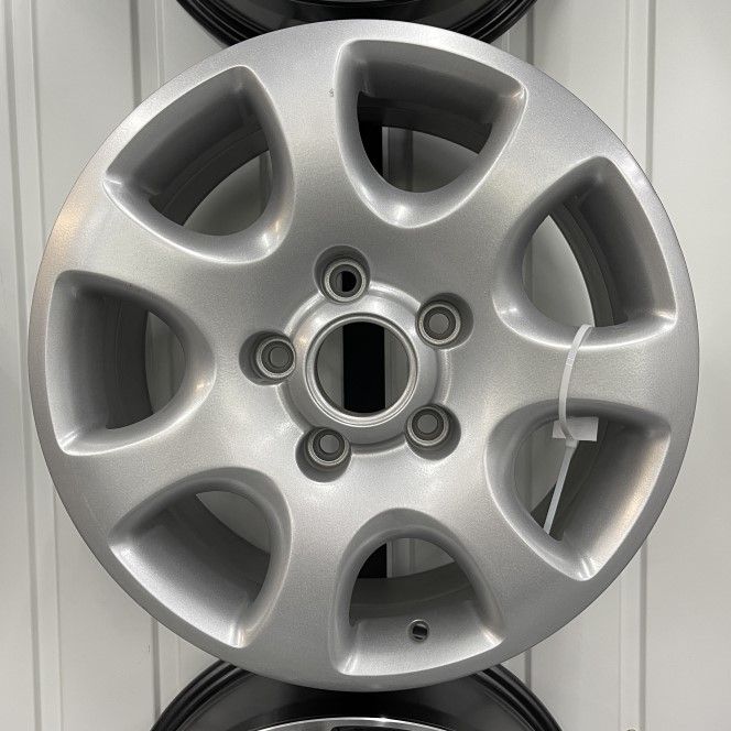 17 5/130 7.5J ET55 DIA71.6 WSP VW S5 Silver 53329