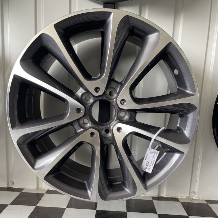 18 5/112 8.0J ET43 DIA66.6 YX-0566 MG BZ