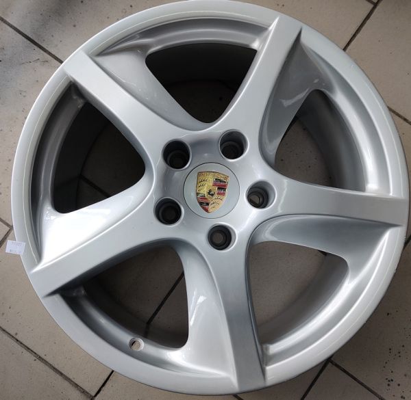 19 5/130 9.0J ET60 DIA71.6 WSP Porshe W1006 Silver