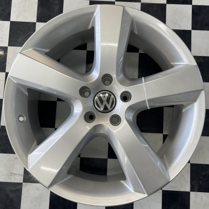 20 5/120 9.0J ET60 DIA72.6 WSP Italy VO51 S783 Siliver